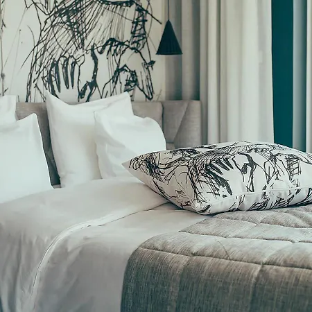 Hotel Ax 4*